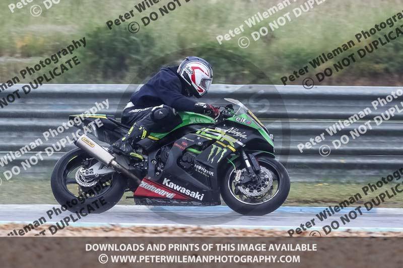 estoril;event digital images;motorbikes;no limits;peter wileman photography;portugal;trackday;trackday digital images